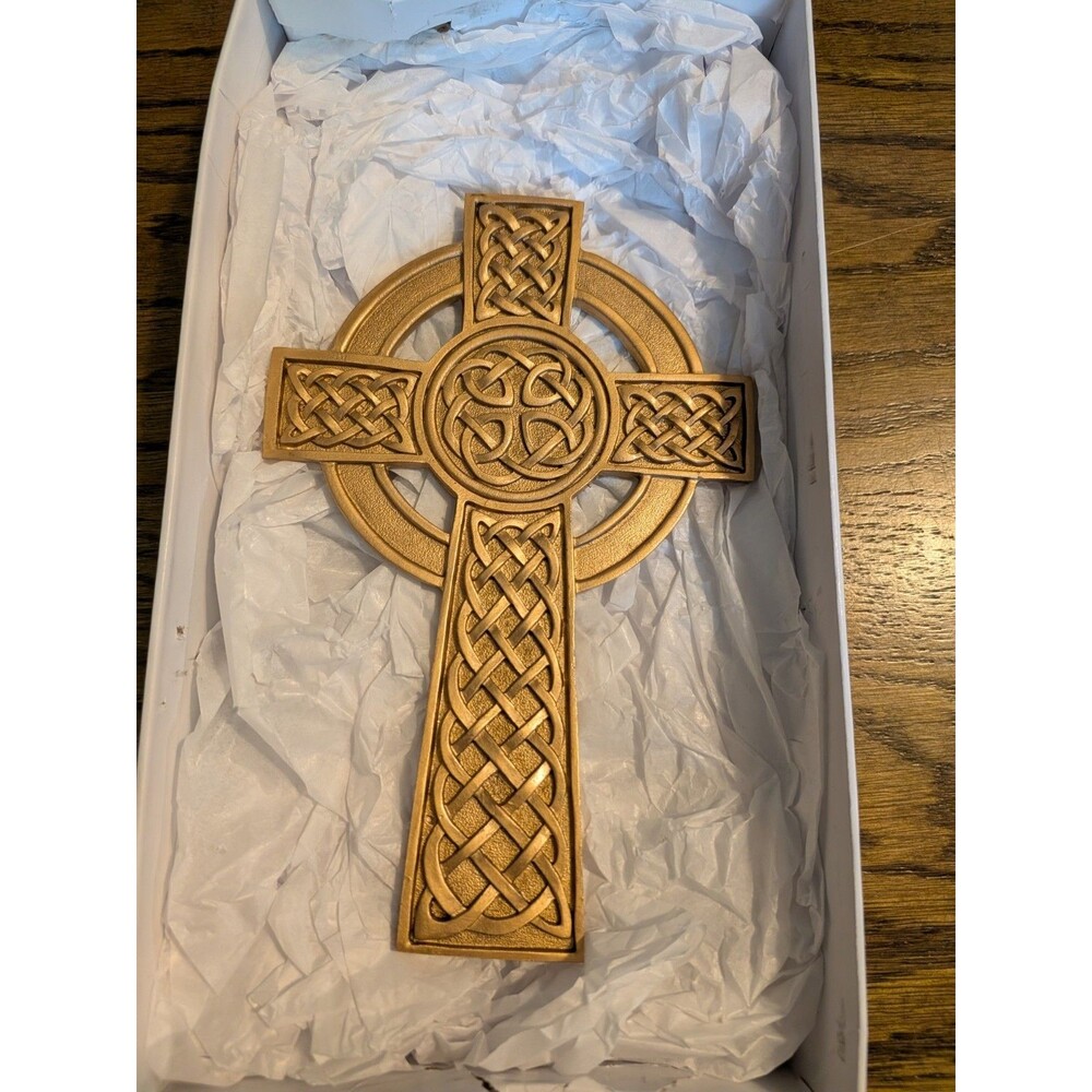 Autom Christian Brands Knotted Celtic Cross – Decorative Religious Cross | 0.39